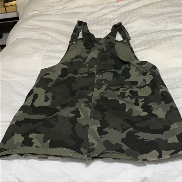 Camo overall - Picture 3 of 3